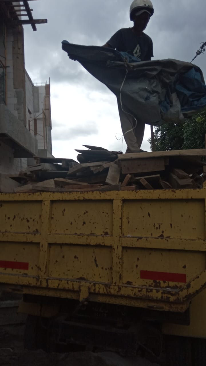 jasa-angkut-sampah-proyek-bantul