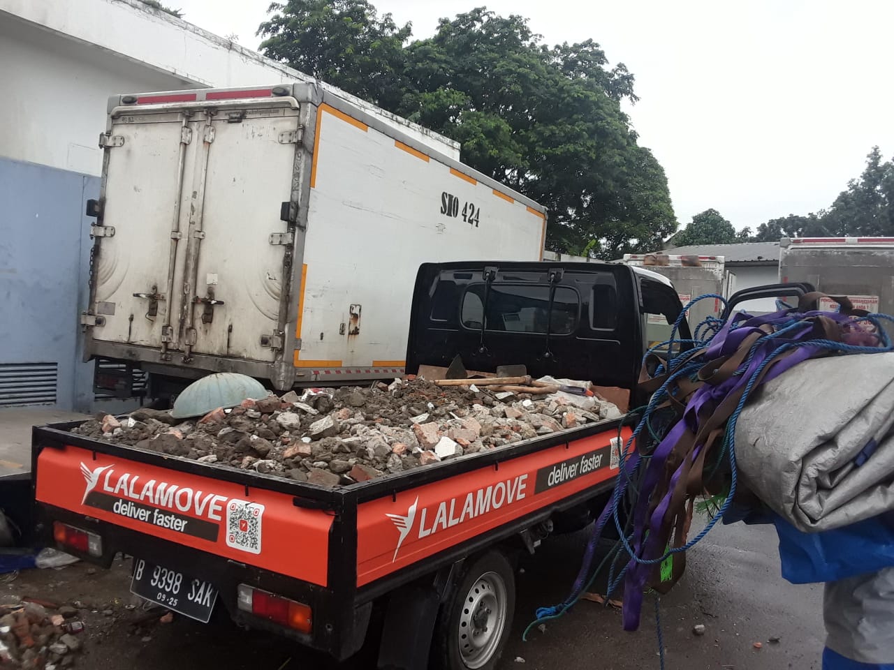 jasa-buang-puing-pekalongan