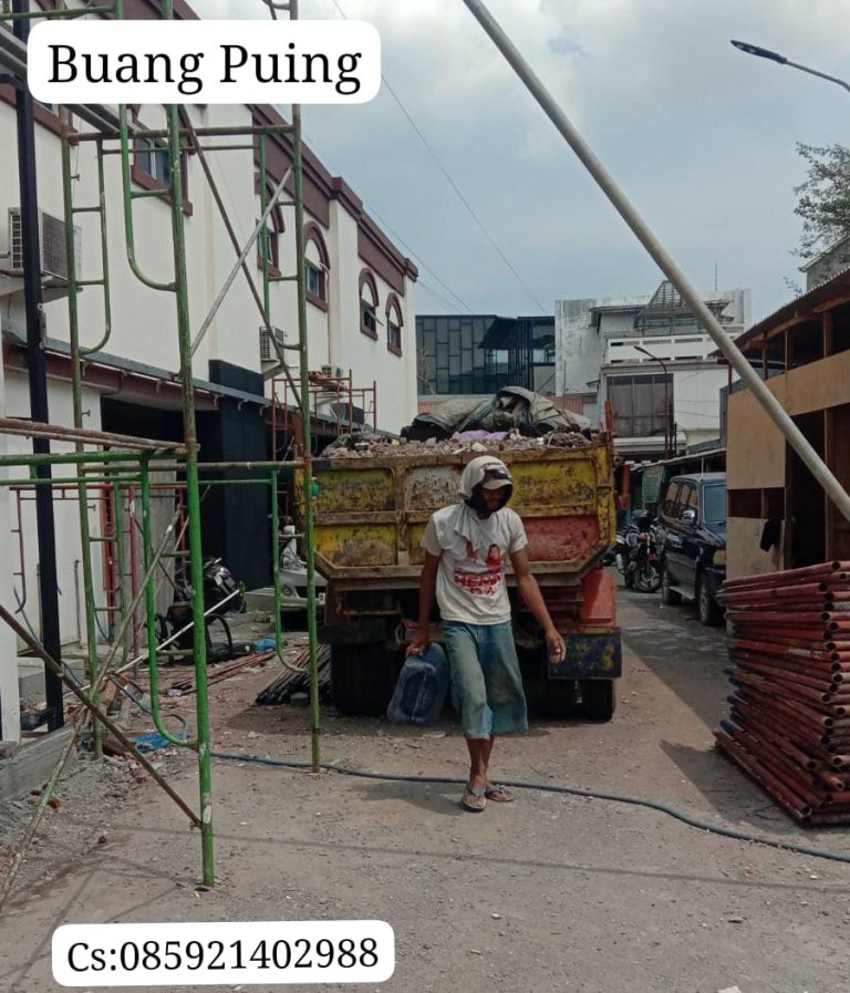 Jasa-buang-puing-angkut-sampah-di-Tembalang-Semarang