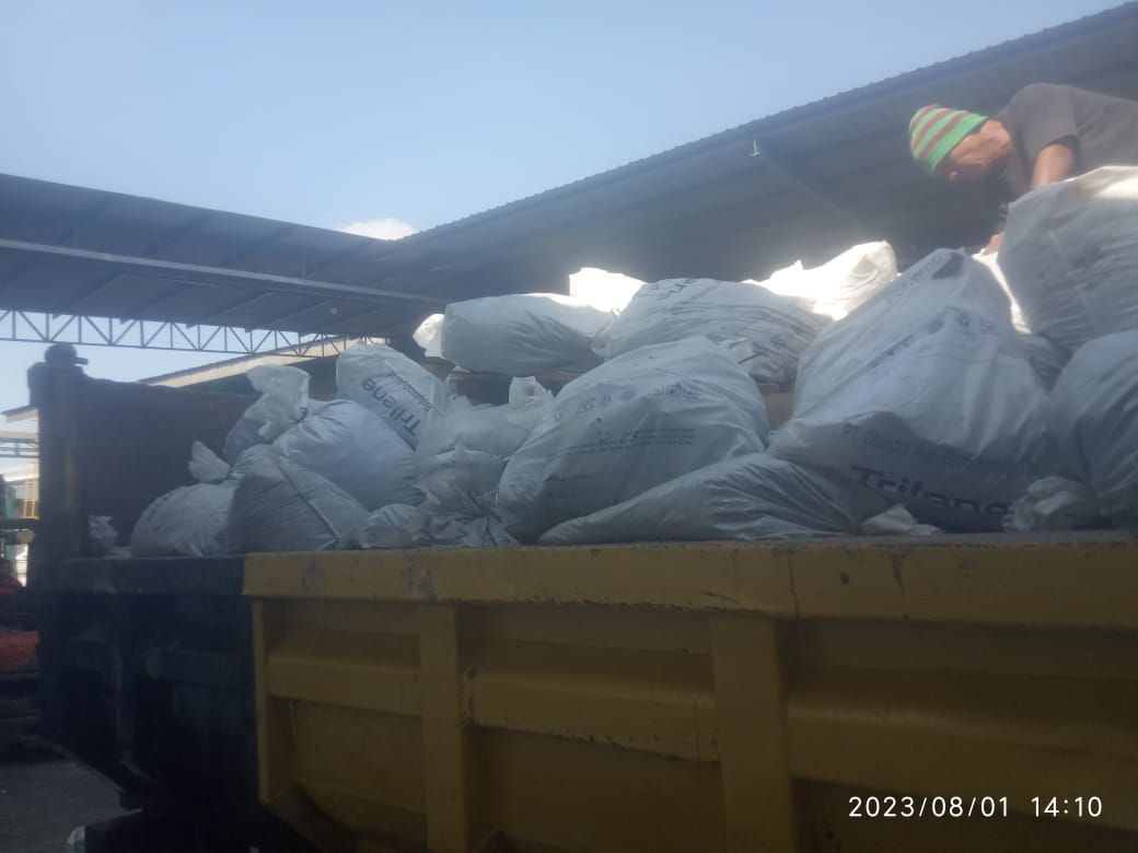Jasa Buang Puing Terbaik di Sidoarjo