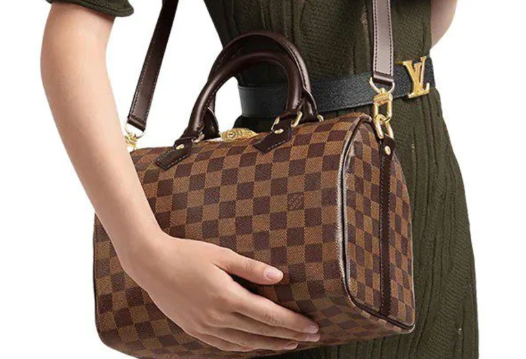 Louis Vuitton Ikon Mode Mewah Dunia