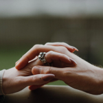 dari teman jadi baper